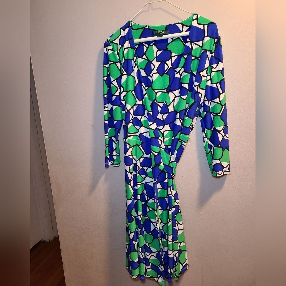 Lauren Ralph Lauren geometric blue green wrap dress size 8